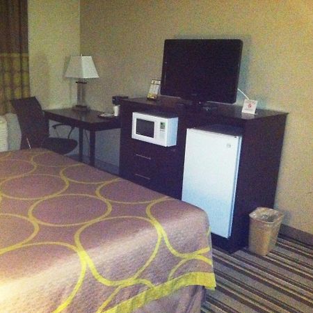Super 8 By Wyndham Bridgeview/Chicago Area Hotel Стая снимка